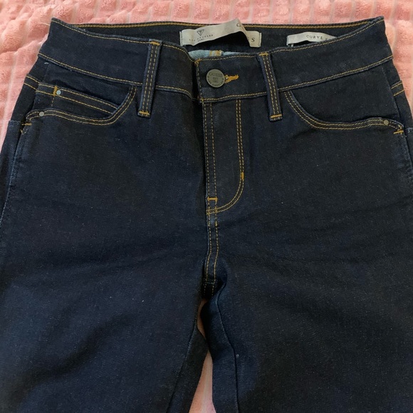 Jeans - Picture 3 of 6